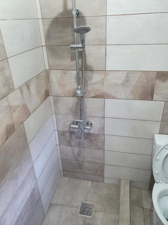 Zapp House Hotel Costinesti Bagian luar foto
